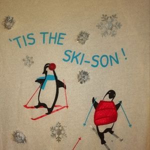 ROCKIN AROUNDPenguins Skiing Lightweight Sweater XL